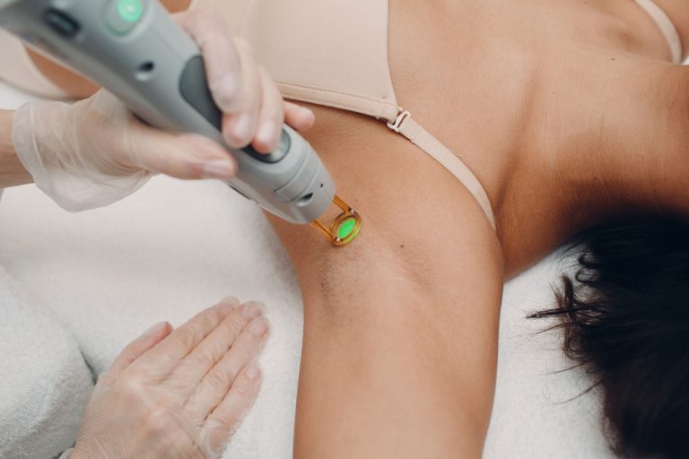 CosmeDerm huidtherapie haargroei lasertherapie